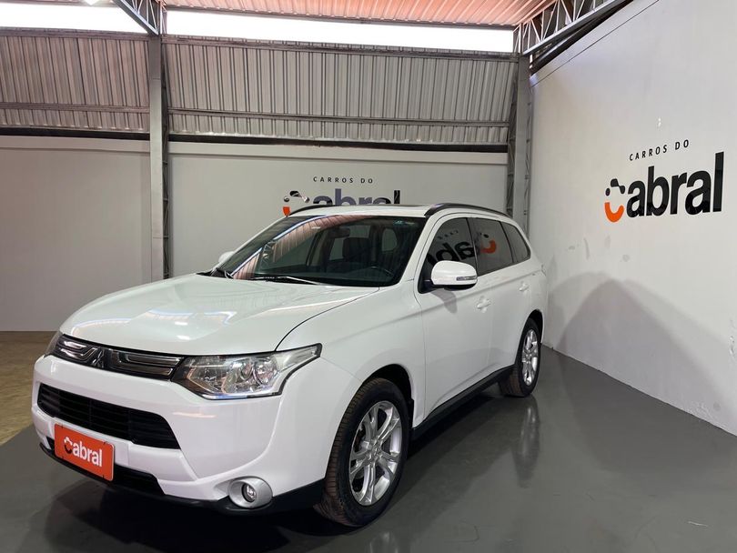 Mitsubishi OUTLANDER 2.0 16V 160cv Aut.