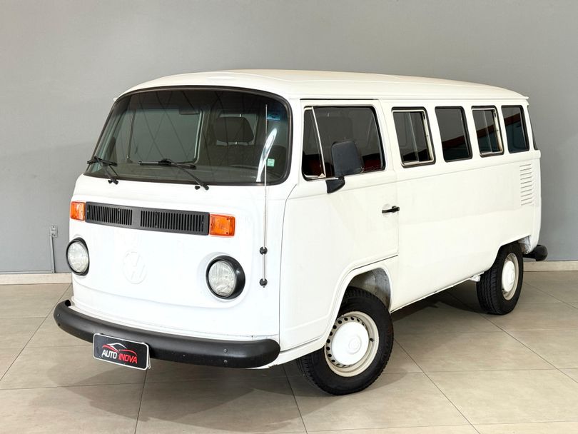 VolksWagen Kombi Standard/ Luxo/ Série Prata