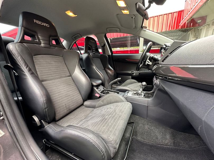 Mitsubishi X 2.0 16V 540cv TB Int.