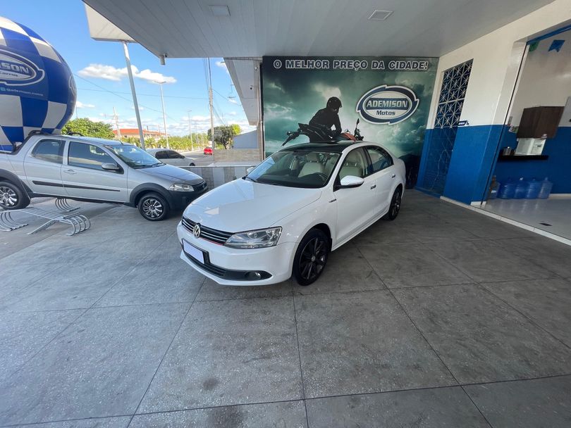 VolksWagen JETTA Comfortline  2.0 T.Flex 8V 4p Mec.