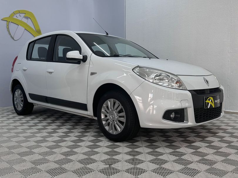 Renault SANDERO Privilège Hi-Flex 1.6 16V 5p Aut