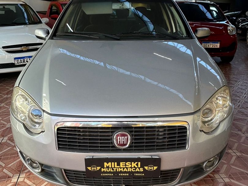 Fiat Palio ELX 1.4 Fire/30 Anos F. Flex 8V 4p