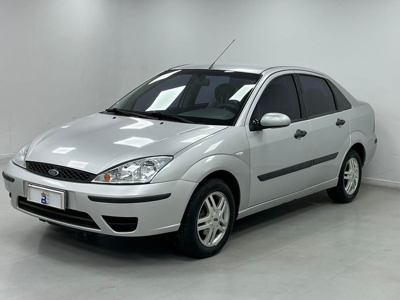 Ford Focus 2.0 16V/SE/SE Plus Flex 5p Aut.