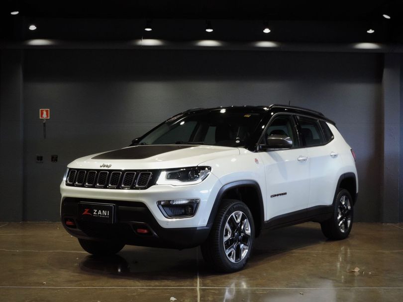 Jeep COMPASS TRAILHAWK 2.0 4x4 Dies. 16V Aut.