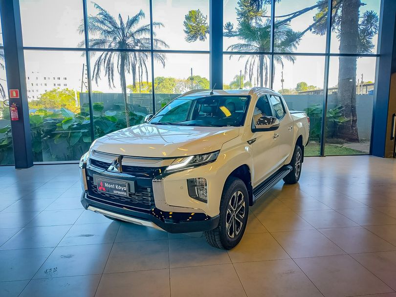 Mitsubishi L200 Triton Sport HPE-S 2.4 CD Dies. Aut