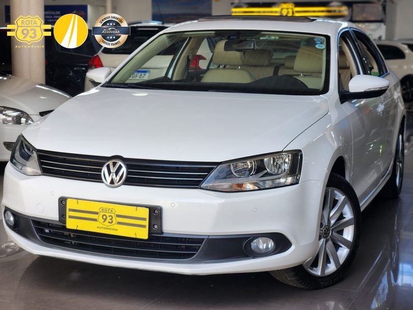 VolksWagen JETTA Comfortline 2.0 T.Flex 8V 4p Tipt.