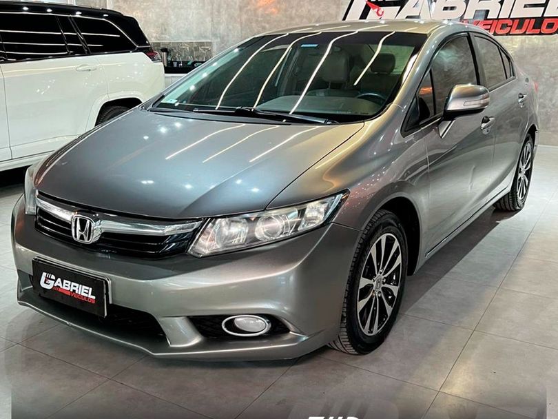 Honda Civic Sedan LXR 2.0 Flexone 16V Aut. 4p