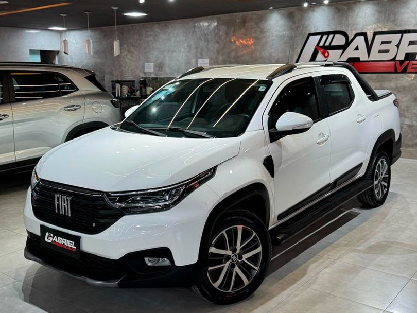 Fiat Strada Volcano 1.3 Flex 8V CD