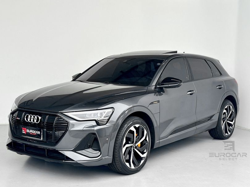 Audi E-TRON Performa. Black Aut. (Elétrico)