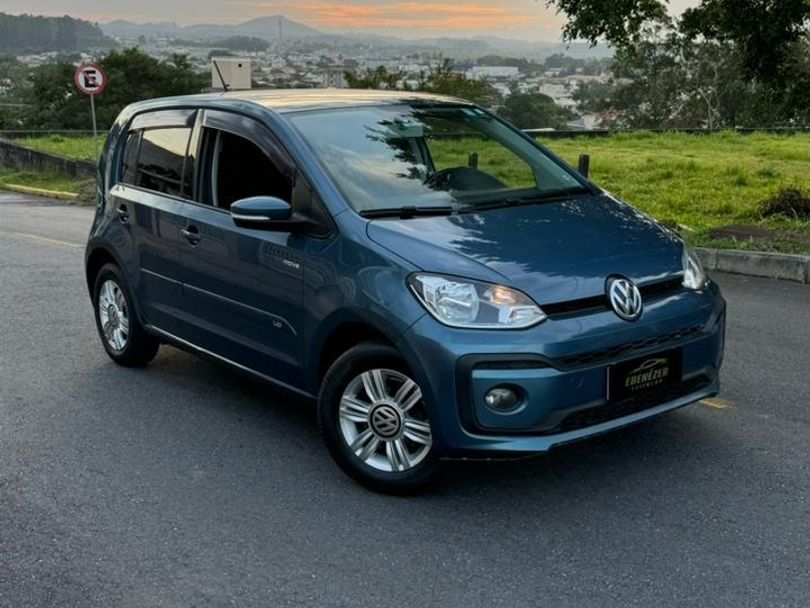 VolksWagen up! move 1.0 Total Flex 12V 5p