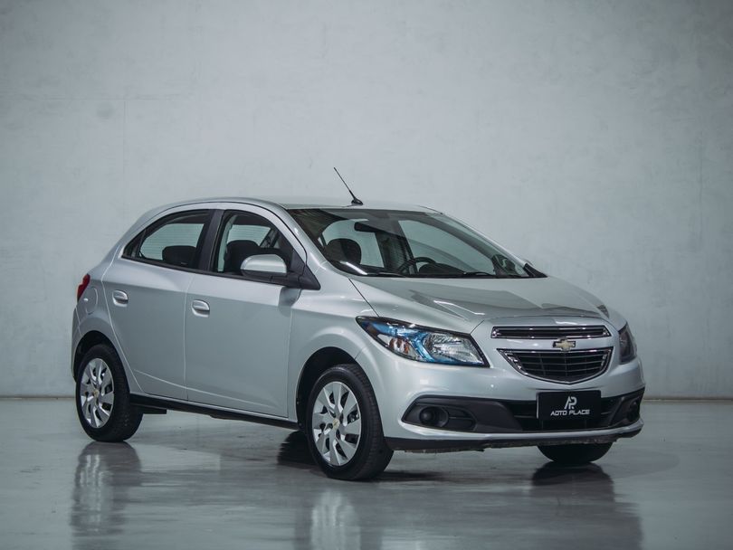 Chevrolet ONIX HATCH LT 1.4 8V FlexPower 5p Mec.
