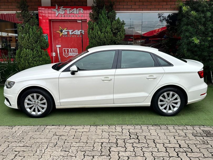 Audi A3 Sportback 1.8 16V TFSI S-tronic 5p