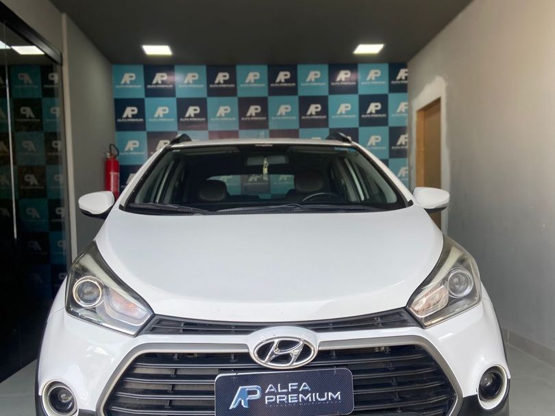 Hyundai HB20X Premium 1.6 Flex 16V Aut.