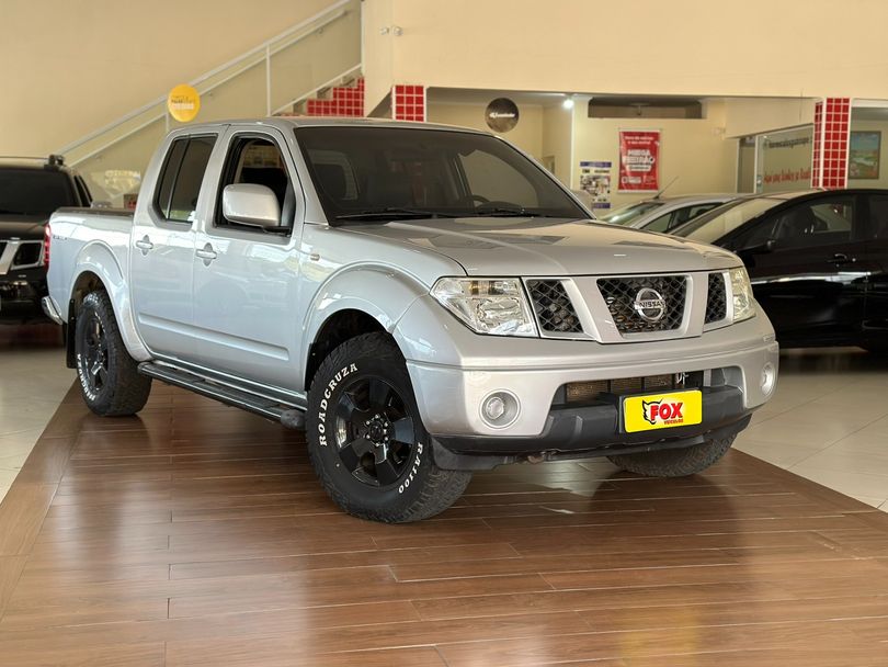 Nissan Frontier XE  CD 4x4 2.5 TB Diesel