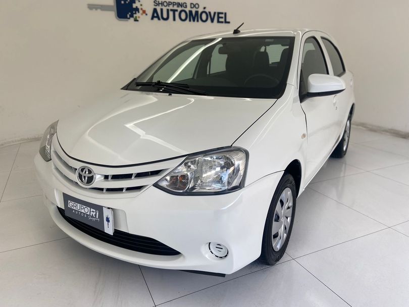 Toyota ETIOS X 1.3 Flex 16V 5p Aut.