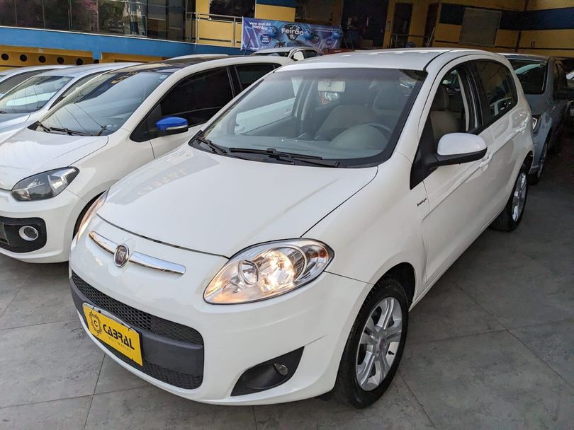 Fiat Palio ESSENCE Dualogic 1.6 Flex 16V 5p