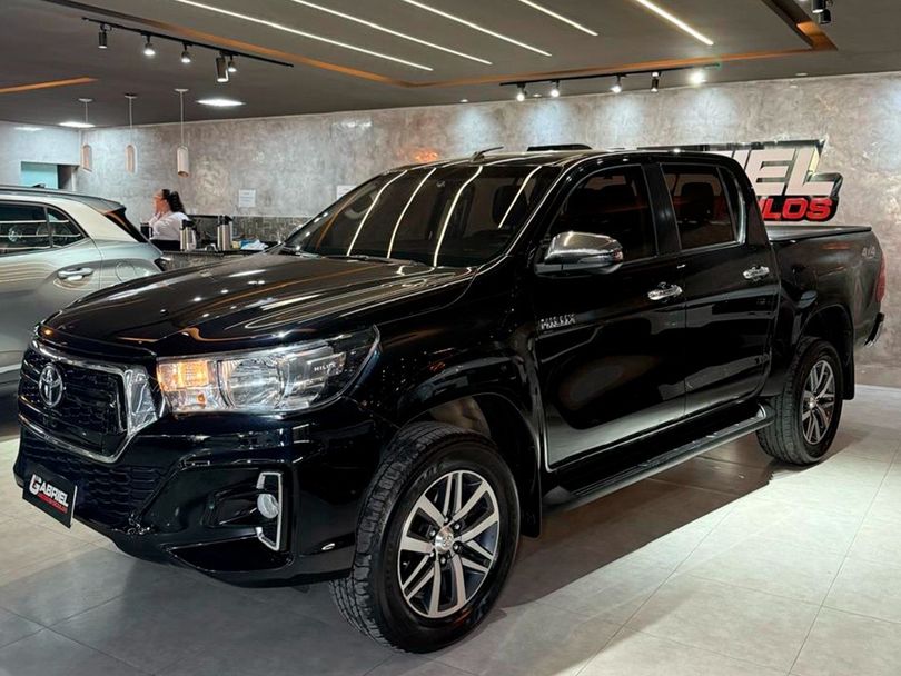 Toyota Hilux CD SRV 4x4 2.8 TDI Diesel Aut.