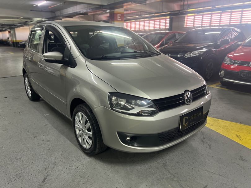 VolksWagen Fox 1.6 Mi Total Flex 8V 5p