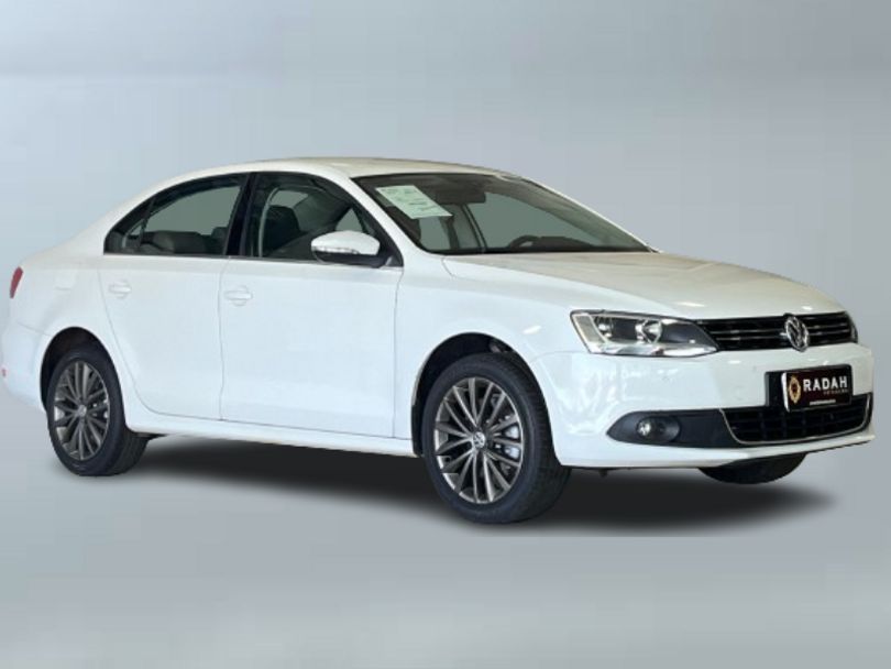 Volkswagen Jetta 2.0 TSI Highline DSG