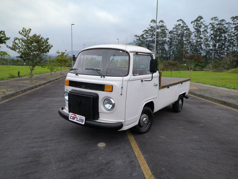 Volkswagen 1.6 MI PICK-UP CS 8V GASOLINA 2P MANUAL