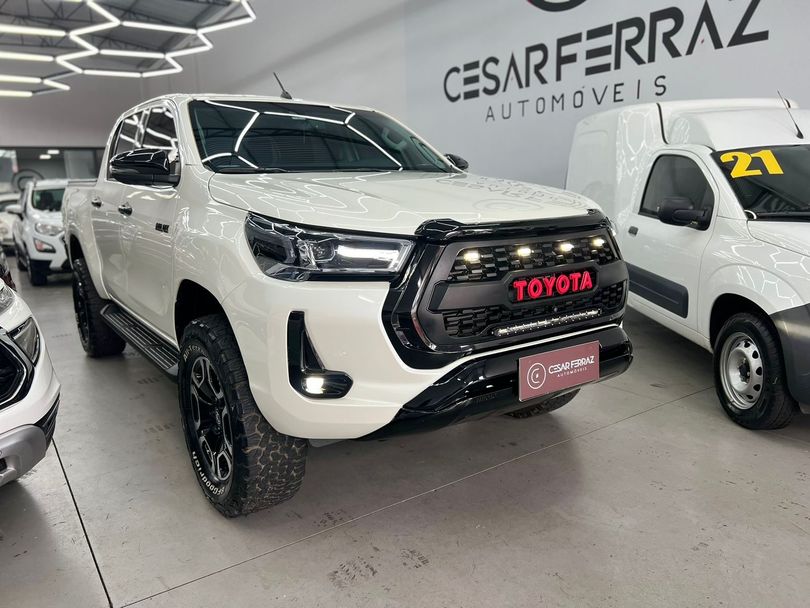 Toyota Hilux CD SRX 4x4 2.8 TDI 16V Diesel Aut.