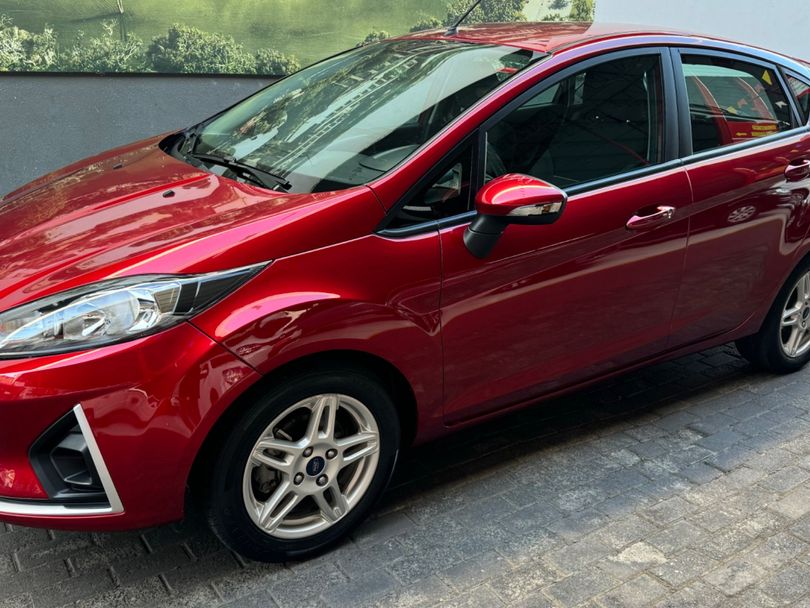 Ford Fiesta SEL 1.6 16V Flex  Aut. 5p