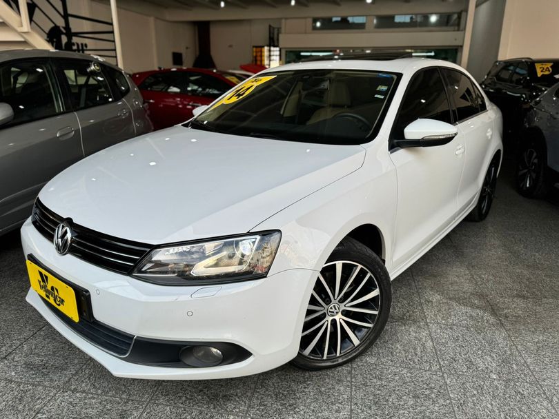 VolksWagen JETTA Highline 2.0 TSI 16V 4p Tiptronic