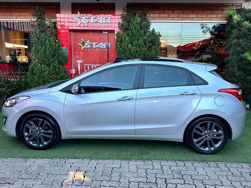 Hyundai i30 1.8 16V Aut. 5p