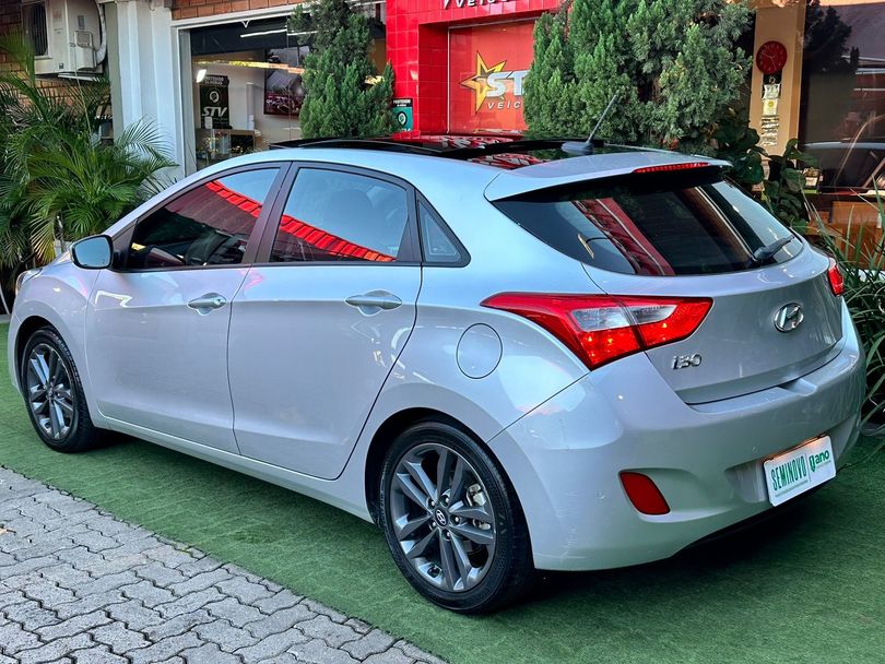 Hyundai i30 1.8 16V Aut. 5p