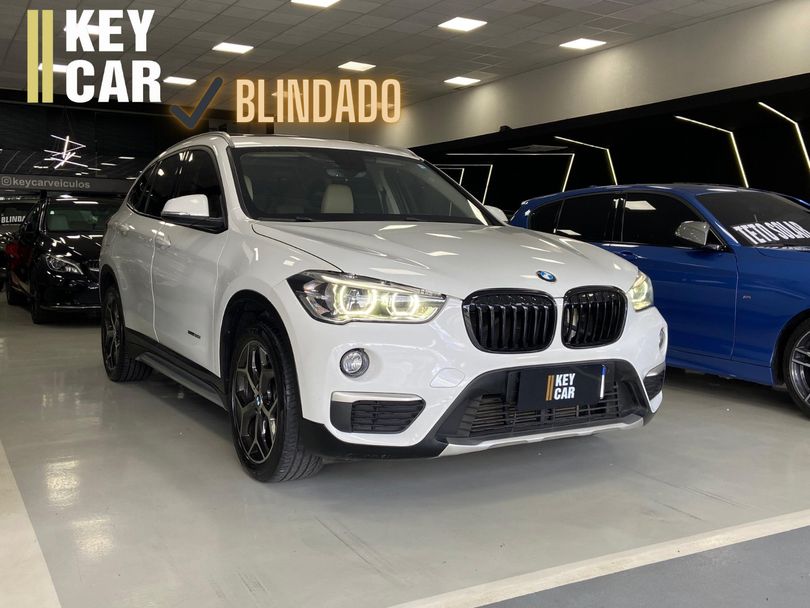 BMW X1 SDRIVE 20i X-Line 2.0 TB Active Flex