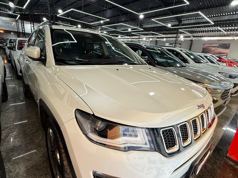 Jeep COMPASS LONGITUDE 2.0 4x2 Flex 16V Aut.