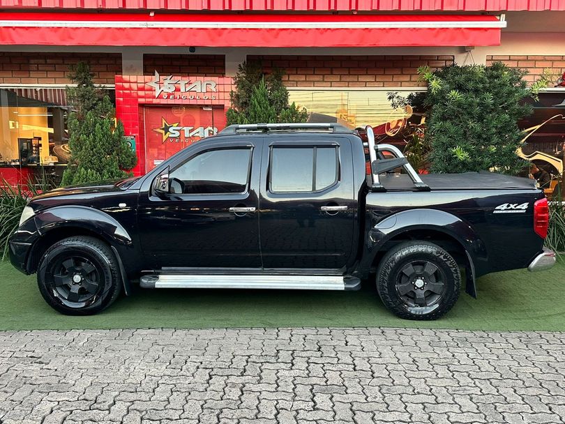 Nissan Frontier SEL CD 4x4 2.5 TB Diesel Aut.