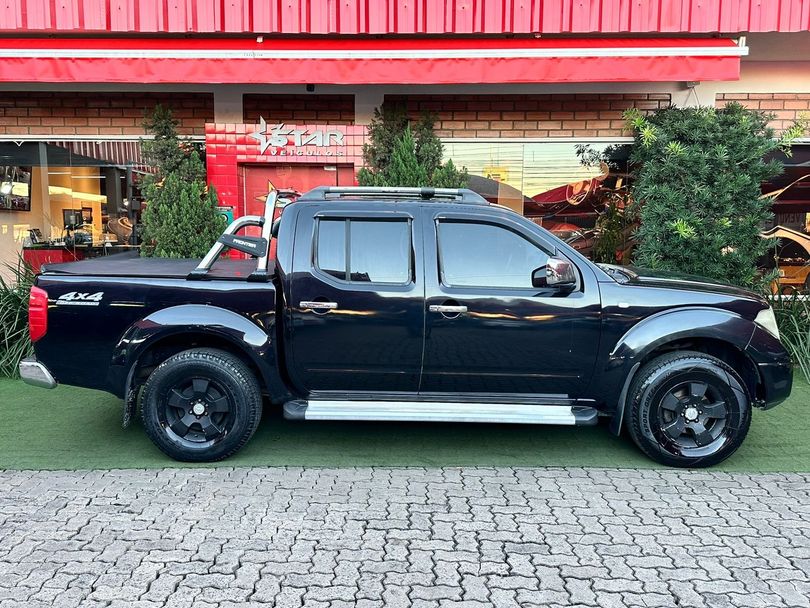 Nissan Frontier SEL CD 4x4 2.5 TB Diesel Aut.