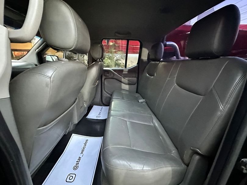 Nissan Frontier SEL CD 4x4 2.5 TB Diesel Aut.