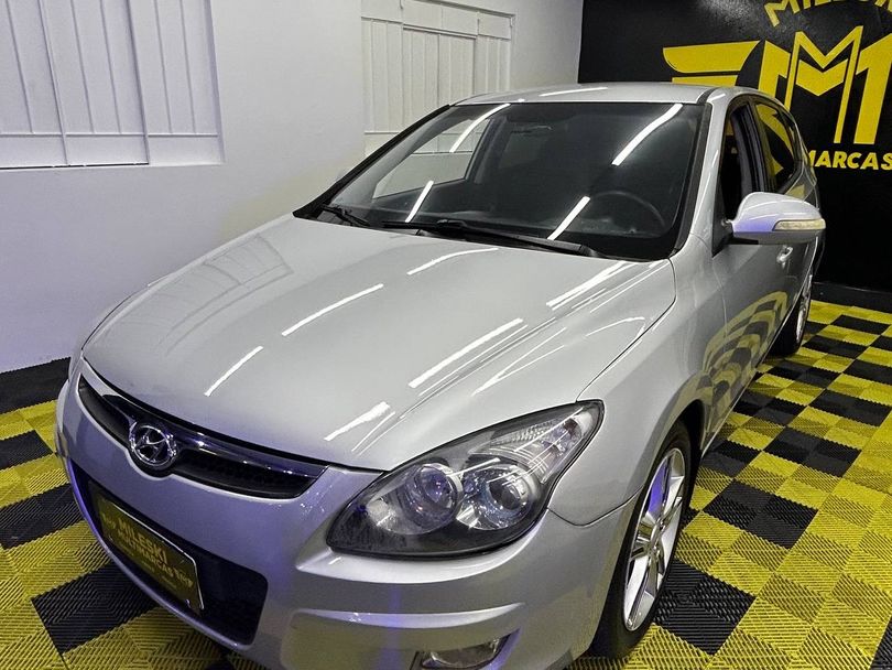 Hyundai i30 2.0 16V 145cv 5p Aut.