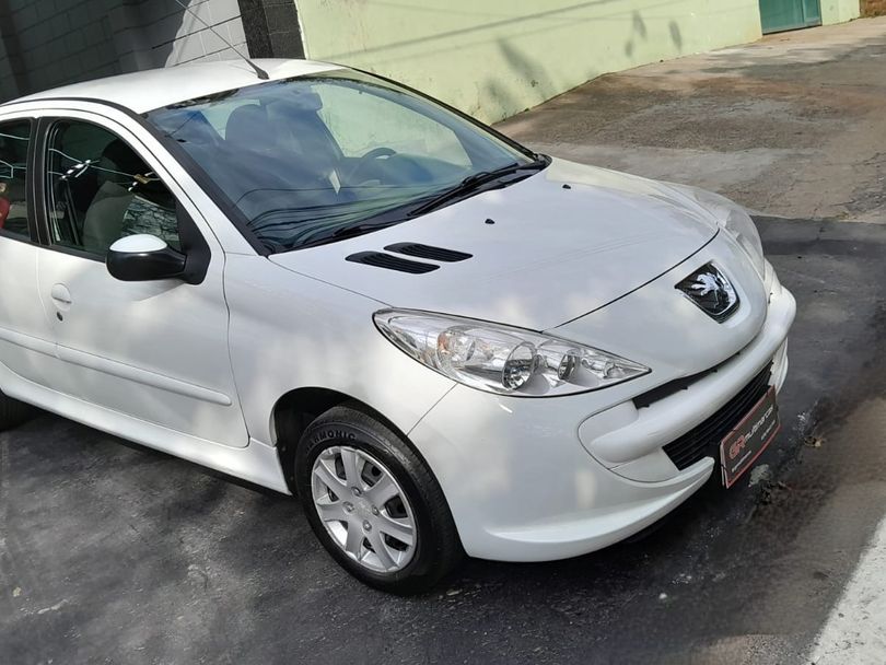 Peugeot 207 Active 1.4 Flex 8V 5p