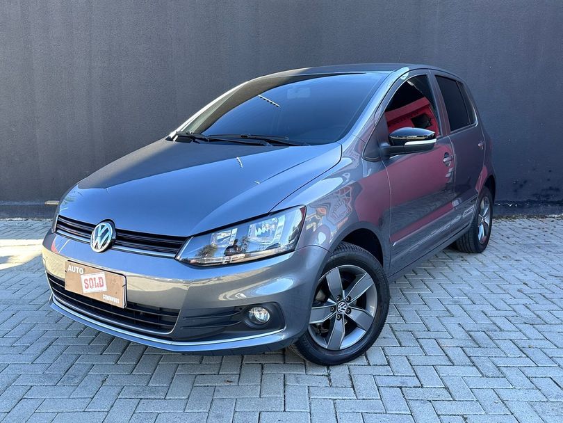 VolksWagen Fox Connect 1.6 Flex 8V 5p