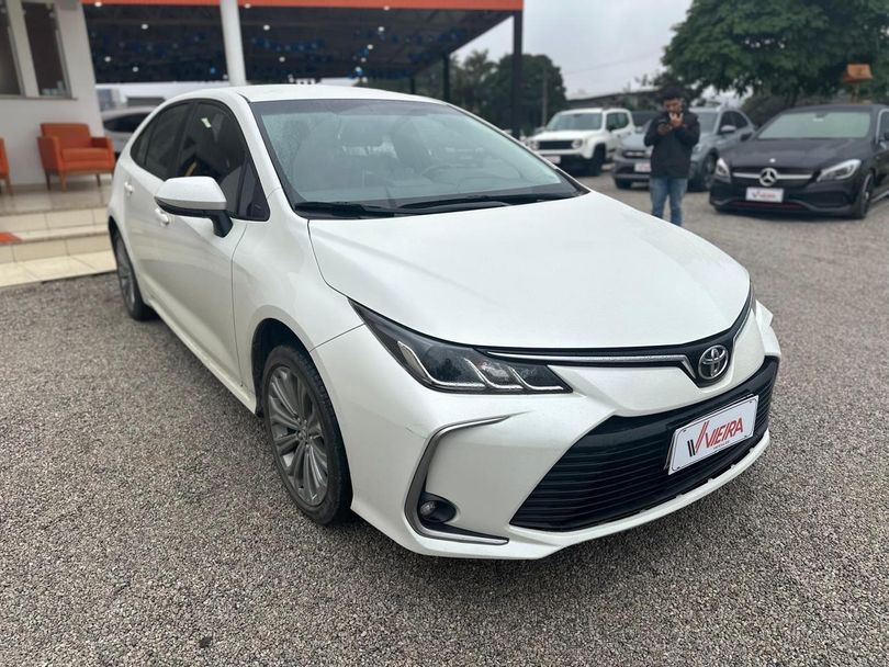 Toyota Corolla XEi 2.0 Flex 16V Aut.