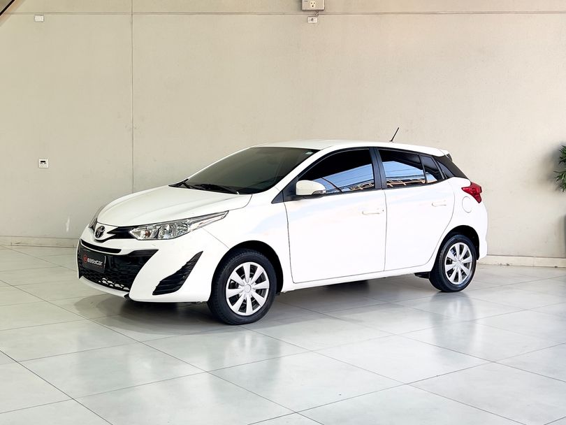 Toyota YARIS XL Live 1.3 Flex 16V 5p Aut.