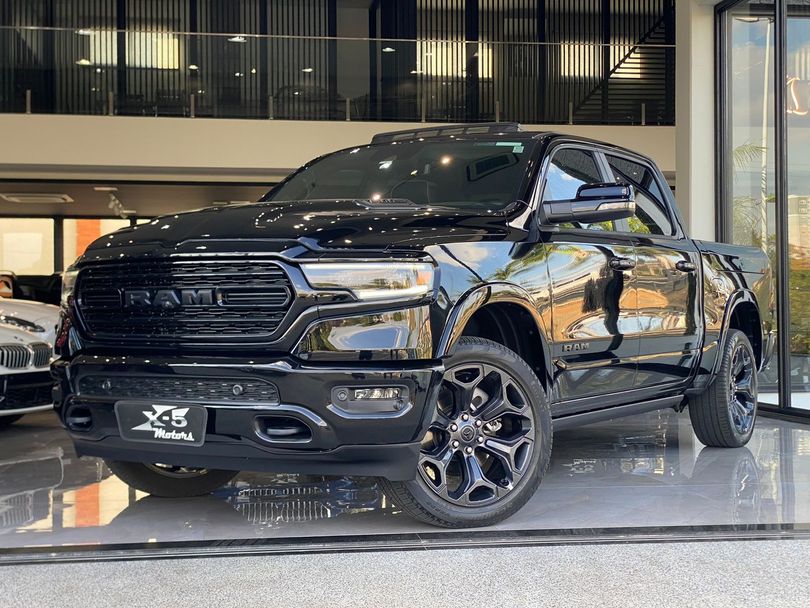 RAM 1500 LIMITED NIGHT EDITION 5.7 4x4 Aut.