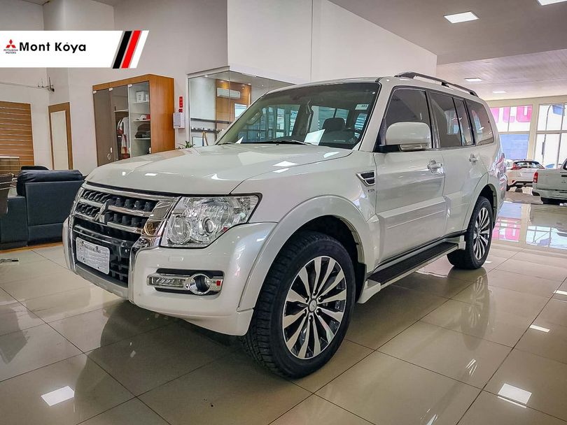 Mitsubishi Pajero HPE Full 3.2 4x4 T.I.Dies. 5p Aut