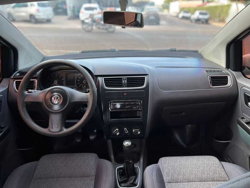 VolksWagen Fox 1.0 Mi Total Flex 8V 3p