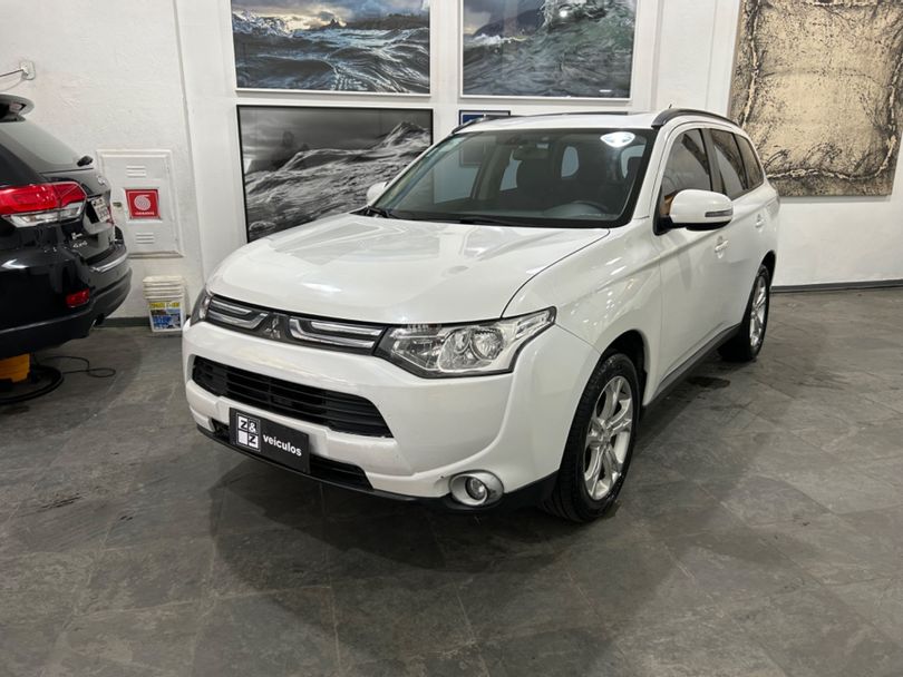 Mitsubishi OUTLANDER 2.0 16V 160cv Aut.