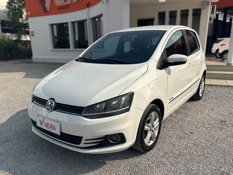 VolksWagen Fox Highline1.6 Flex 16V 5p