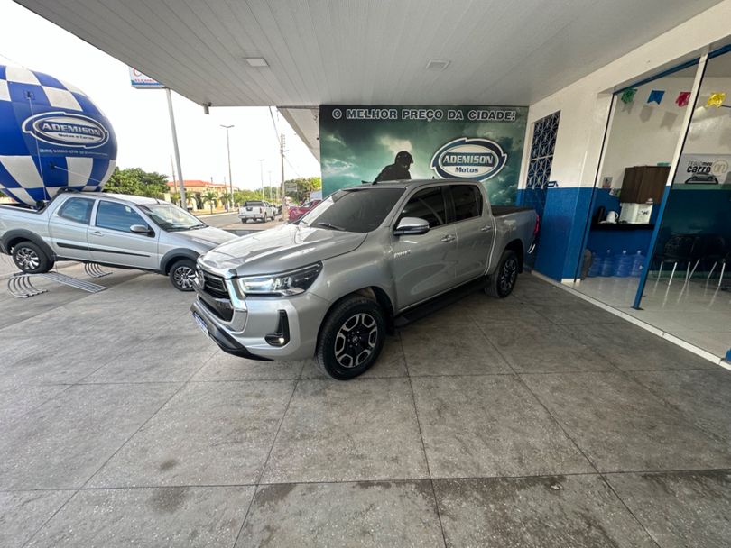 Toyota Hilux CD SRX 4x4 2.8 TDI 16V Diesel Aut.