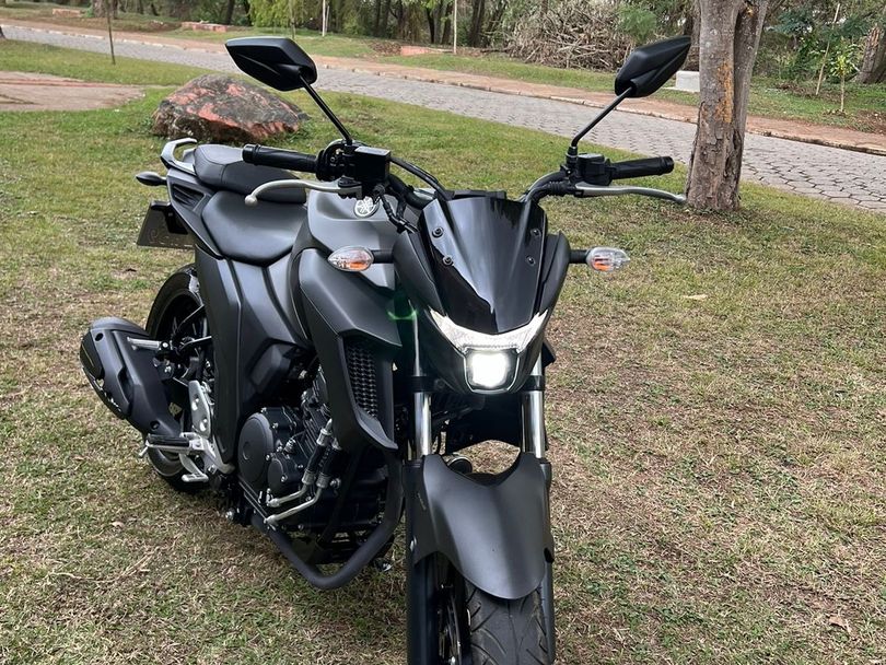YAMAHA FZ25 250 FAZER FLEX