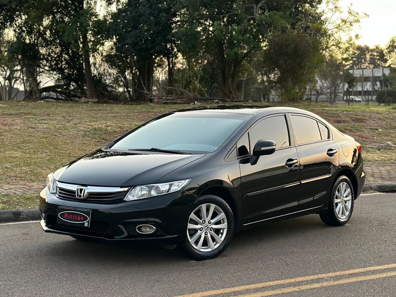 Honda Civic Sedan LXR 2.0 Flexone 16V Aut. 4p