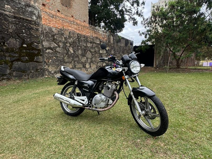 SUZUKI EN 125 YES SE