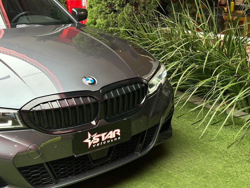 BMW 320iA 2.0 TB M Sport A.Flex/M.Sport 4p