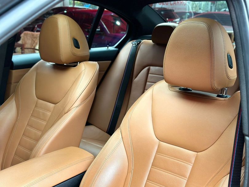 BMW 320iA 2.0 TB M Sport A.Flex/M.Sport 4p